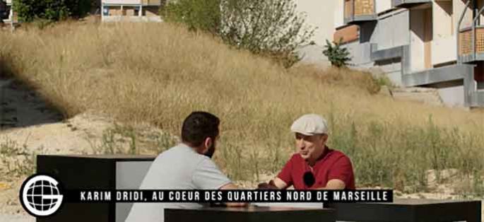 “Le Gros Journal” : Mouloud Achour rencontre Karim Dridi dans les quartiers nord de Marseille