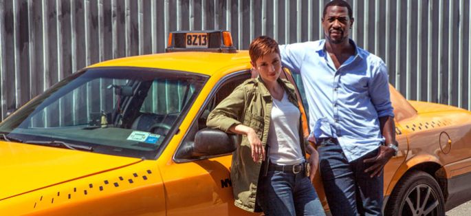 Les 1ères images de “Taxi Brooklyn” la nouvelle série de TF1 à partir du 14 avril (vidéo)