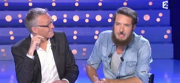Nicolas Bedos se paie la tête de Dieudonné dans “On n'est pas couché” sur France 2 (vidéo)