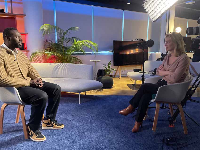 sept a huit omar sy 2 le portrait de la semaine sept a huit dimanche 01 janvier 2023 tf1