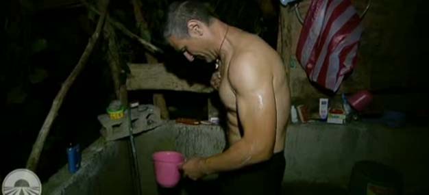 pekin_express_douche