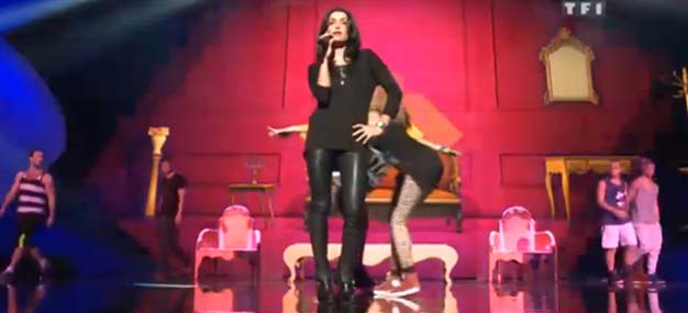 nrj-music-awards-2013-repetitions-jenifer