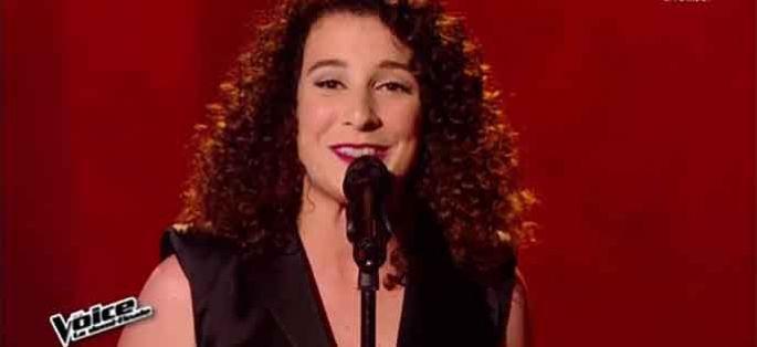 Replay “The Voice” : Amandine interprète « D’aventure en aventure » de Serge Lama (vidéo)