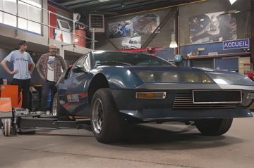 &quot;Wheeler Dealers France&quot; : restauration d&#039;une Alpine A310 1600 lundi 28 octobre 2024 sur RMC Découverte