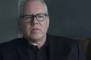 « Tueur, trader et psychopathe », l&#039;Amérique de Bret Easton Ellis, mercredi 6 octobre sur ARTE (vidéo)