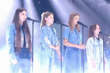 Replay "The Voice Kids" : Wylie, Ninon, Eileen et Mariami chantent "Chanter pour ceux qui sont loin de chez eux" (vidéo)