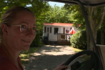 "Grands reportages - Nouvelle vie : la quête du bonheur" sur TF1 dimanche 3 mars 2024 - Vidéo