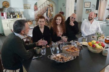 "Un dimanche à la campagne" : les invités de Frédéric Lopez le 8 octobre 2023 sur France 2 - Vidéo