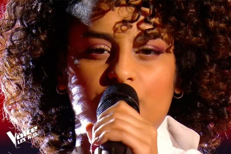 Replay “The Voice” : Kay chante « Je te rends ton amour » de Mylène Farmer (vidéo)