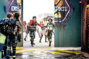 “District Z” vendredi 25 décembre sur TF1 : l&#039;équipe reçue par Denis Brogniart &amp; les 1ères images (vidéo)