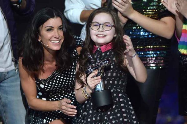 Emma gagnante de “The Voice Kids” saison 5 : regardez toutes ses prestations (vidéo)