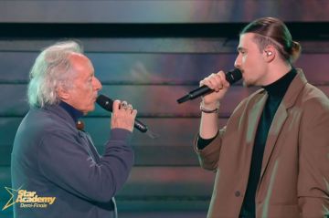 &quot;Star Academy&quot; : Pierre et Didier Barbelivien chantent &quot;La rivière de notre enfance&quot; - Vidéo