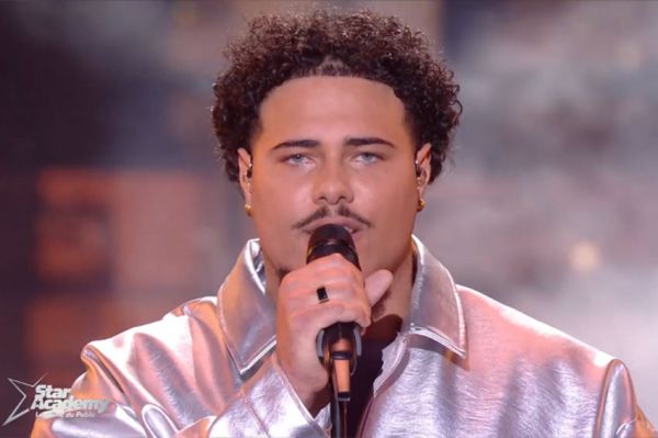 Replay "Star Academy" : Noah chante "Changer" de Gims (vidéo)