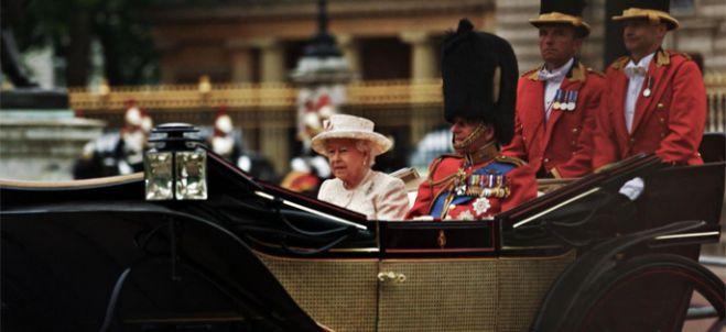 “Un jour, une histoire” : portrait de la reine Elizabeth II mardi 10 novembre sur France 2