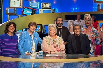 &quot;Les enfants de la télé&quot; dimanche 12 novembre 2023 : les invités de Laurence Boccolini sur France 2 - Vidéo