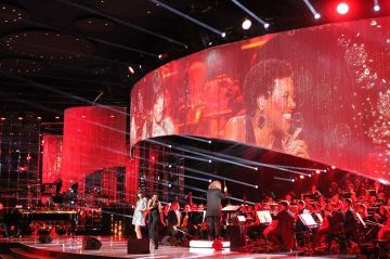 Le concert de Noël avec Roberto Alagna et l'Orchestre Philharmonique de Monte-Carlo sur France 4 mardi 23 décembre 2025