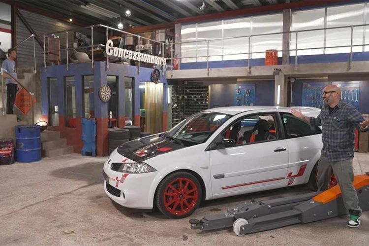 "Wheeler Dealers France" : restauration d'une Megane RS R26-R sur RMC Découverte lundi 26 février 2024