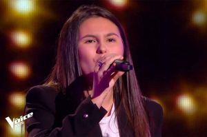 Replay “The Voice Kids” : Luna chante « Toute la musique que j&#039;aime » de Johnny Hallyday (vidéo)