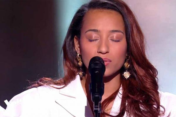 Replay “The Voice” : Apie chante « Tirer un trait » de La Zarra (vidéo)