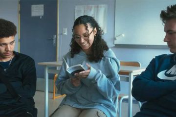 &quot;Écrire la vie : Annie Ernaux racontée par des lycéennes et des lycéens&quot; sur France 5 mercredi 3 décembre 2025 (vidéo)