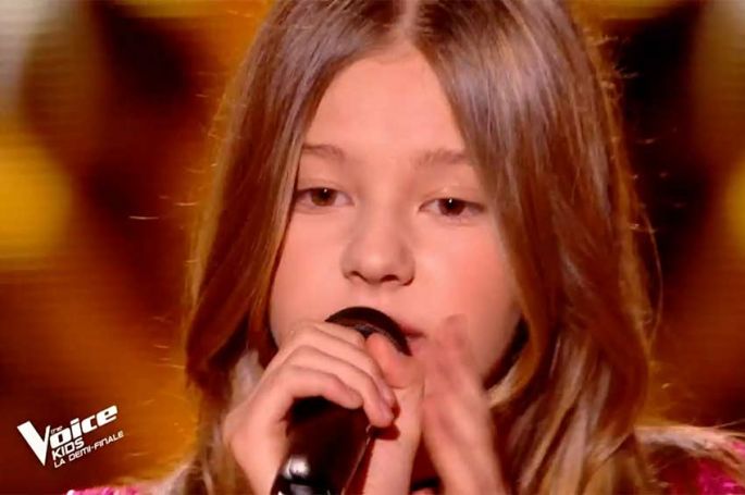 Replay &quot;The Voice Kids&quot; : Maëlys chante &quot;Poupée de cire, poupée de son&quot; de France Gall - Vidéo