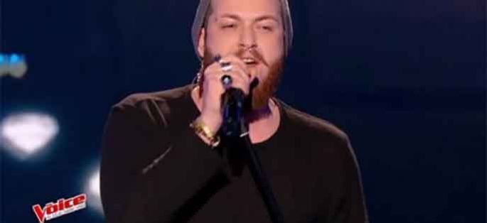 Replay “The Voice” : Nicola Cavallaro chante « Fallin » d’Alicia Keys (vidéo)