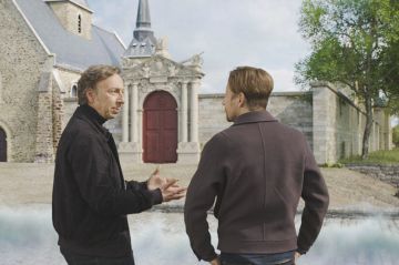 &quot;Laissez-vous guider&quot; : Stéphane Bern &amp; Lorànt Deutsch sur les pas des mousquetaires le 12 décembre sur France 2