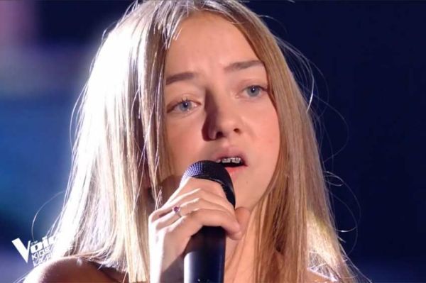 Replay &quot;The Voice Kids&quot; : Charlotte interprète &quot;Si je m&#039;en sors&quot; de Julie Zenatti (vidéo)