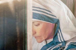 “Mère Teresa”, le biopic de Fabrizio Costa, diffusé sur C8 dimanche 18 juillet (vidéo)