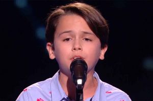 Replay “The Voice Kids” : Timéo chante « Je veux être un homme heureux » de Wiliam Sheller (vidéo)
