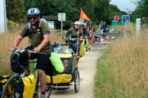 “Grands reportages” : « Aventures autour du monde en famille et à vélo », dimanche 18 septembre sur TF1