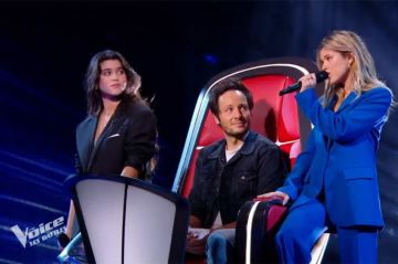 &quot;The Voice&quot; : Victoire Solveig et Aprile chantent &quot;La superbe&quot; de Benjamin Biolay en Battle - Vidéo