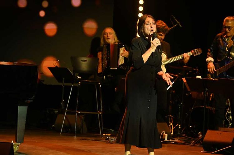 La 11ème édition de "La Nuit de la Déprime" aux Folies Bergère sur France 4 mardi 20 janvier 2026, les artistes présents