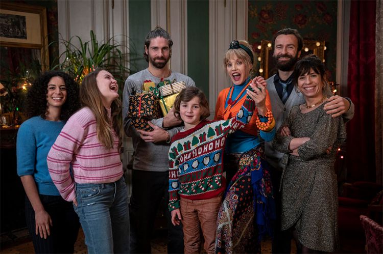 &quot;Le livreur de Noël&quot; : fiction inédite avec Tom Leeb et Arielle Dombasle sur France 2 mercredi 25 décembre 2024 (vidéo)