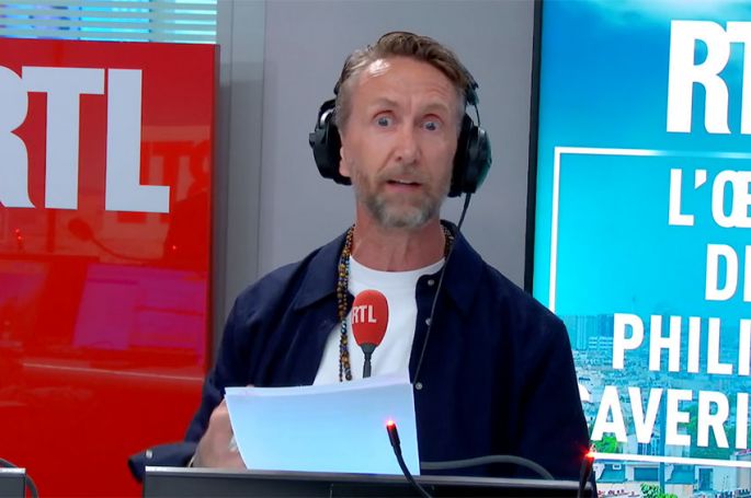 Replay &quot;L&#039;oeil de Philippe Caverivière&quot; du 10 avril 2025 face à François Hollande (vidéo)