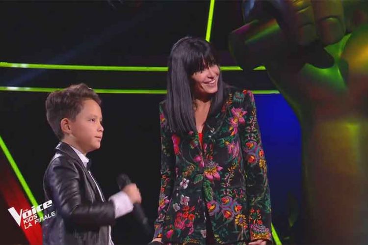 Replay “The Voice Kids” : Jenifer & Natihei « Est-ce que tu m’aimes » de Maître Gims (vidéo)