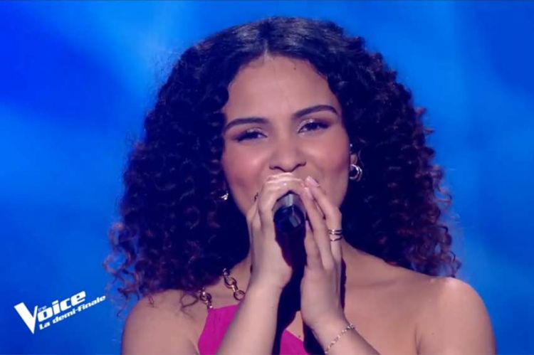 Replay "The Voice" : Iman chante "Maman" de Louane (vidéo)