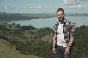 &quot;Echappées belles - Nouvelle Zélande : voyage au bout du monde&quot; samedi 16 décembre 2023 sur France 5 - Vidéo