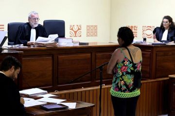 "Polynésie, des îles sans tribunal fixe" sur France 3 lundi 13 novembre 2023 dans "La ligne bleue"