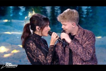 Replay "Star Academy" : Charles et Nolwenn Leroy chantent “Mon Ange” (vidéo)