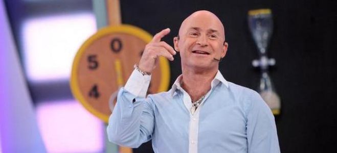 Vincent Lagaf&#039; sera de retour cet été sur TF1 avec “Le Juste Prix” du lundi au vendredi