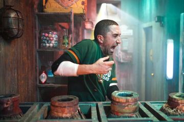 &quot;Fort Boyard&quot; : Jimmy Mohamed affolé dans le laboratoire, samedi 15 juillet 2023 sur France 2 - Vidéo