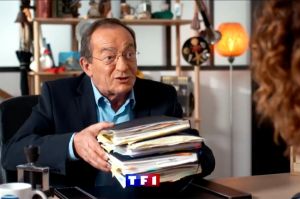 Regardez le clip de passage de relais entre Jean-Pierre Pernaut et Marie-Sophie Lacarrau au 13H de TF1 (vidéo)