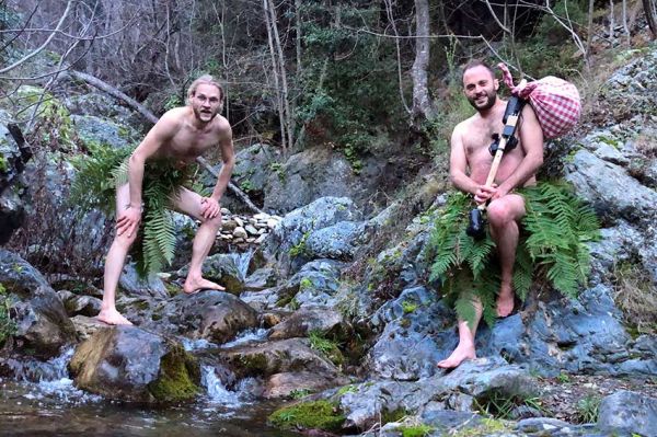 "Nus et culottés" : Objectif Corse &amp; Lac Saint-Jean pour Nans &amp; Mouts lundi 26 août 2024 sur France 5 (vidéo)