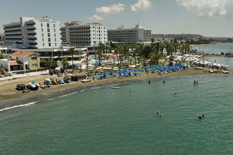 &quot;Echappées belles&quot; : Chypre, l&#039;île aux mille visages, samedi 1er février 2025 sur France 5