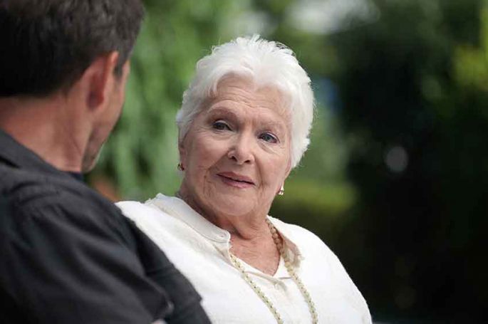 &quot;Meurtres à Brides-les-Bains&quot; avec Line Renaud rediffusé jeudi 27 février 2025 sur France 3