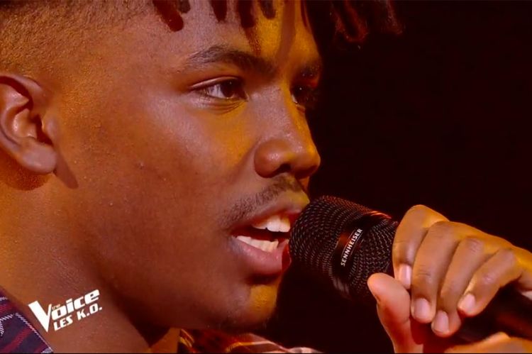 Replay “The Voice” : Tom Rochet chante « Je t’aimais, je t’aime et je t’aimerai » de Francis Cabrel (vidéo)