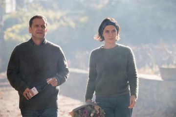 &quot;Les malvenus&quot; avec Géraldine Pailhas et Jonathan Zaccaï mercredi 1er octobre 2025 sur France 2