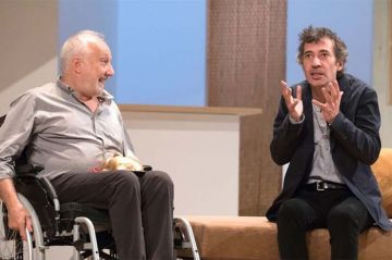 La pièce &quot;Ramsès II&quot; avec François Berléand et Éric Elmosnino diffusée sur T18 samedi 7 juin 2025
