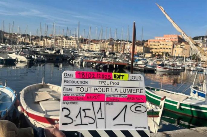 &quot;Tout pour la lumière&quot; : une nouvelle série quotidienne en tournage pour TF1 et Netflix